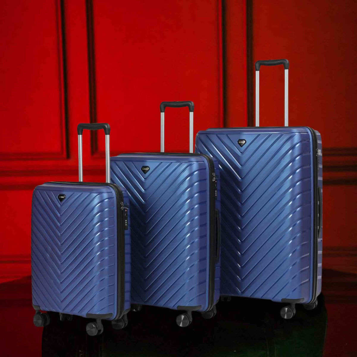 Sole Premise Blue Hardcase Roller Luggage Set (28', 24' and 20') - AVBL MRKT (1)