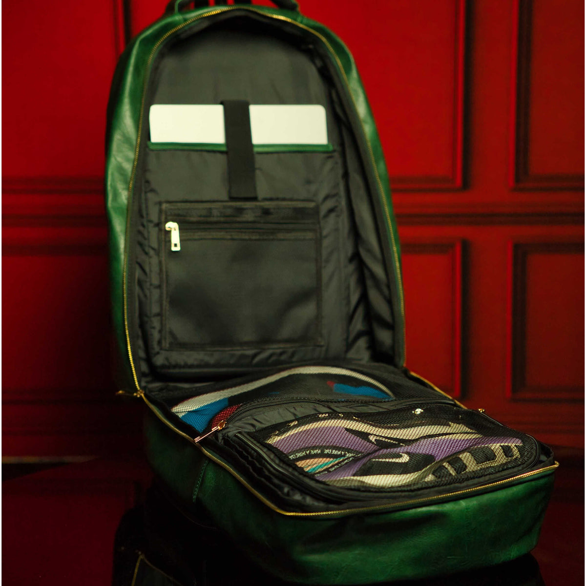 Sole Premise Emerald Green Leather Commuter Bag (XL Design) - AVBL MRKT (3)
