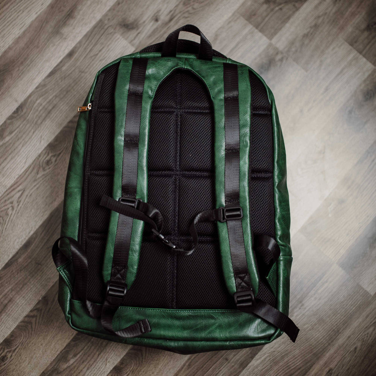 Sole Premise Emerald Green Leather Commuter Bag (XL Design) - AVBL MRKT (9)