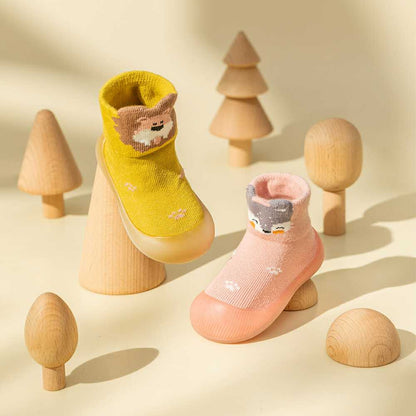 TOETOTS Cosmic Paws - Toddlers Non-slip Sock-Shoes - AVBL MRKT (1)