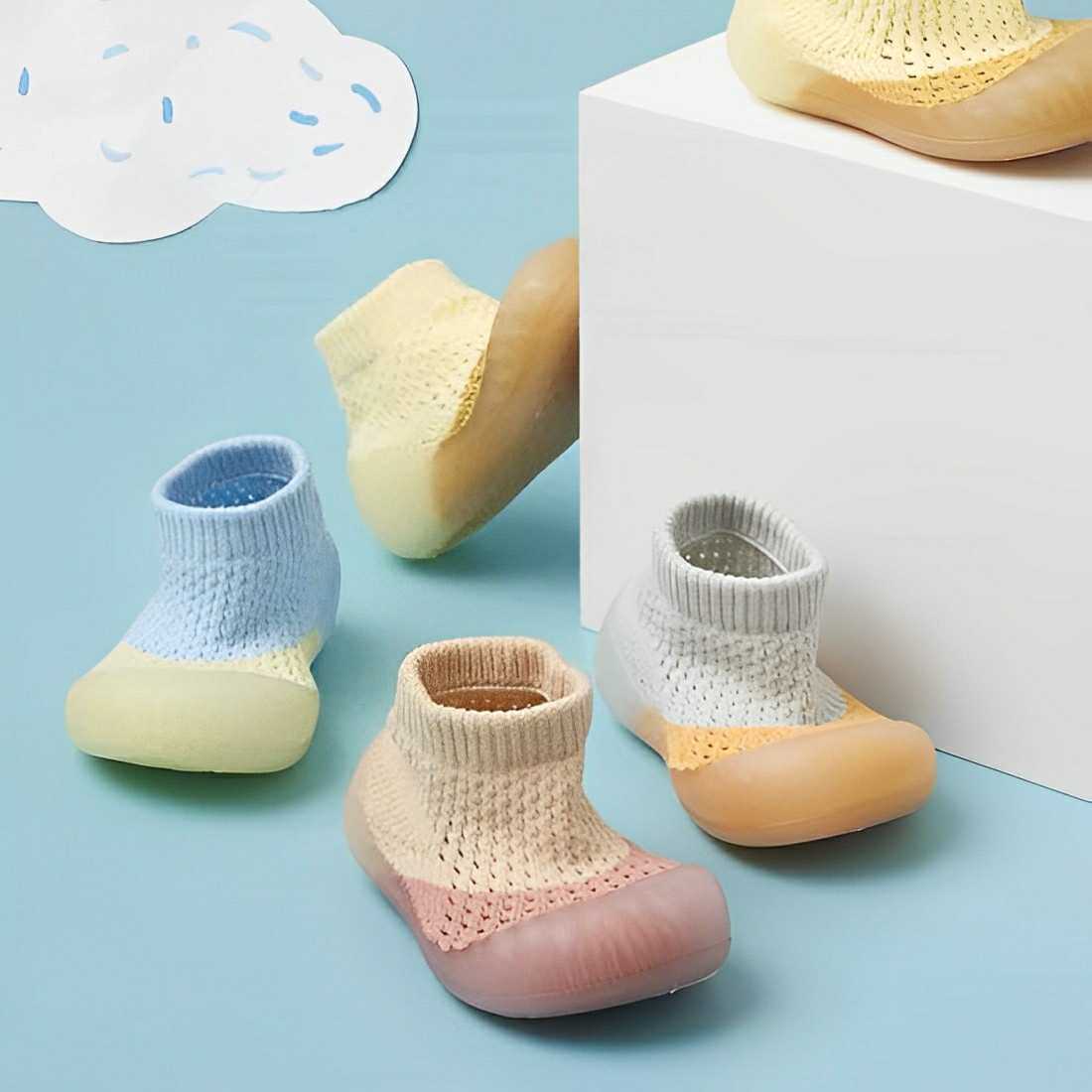 TOETOTS Everyday - Toddlers Non-slip Sock-Shoes - AVBL MRKT (1)