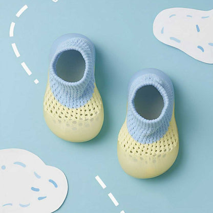 TOETOTS Everyday - Toddlers Non-slip Sock-Shoes - AVBL MRKT (3)