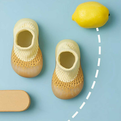 TOETOTS Everyday - Toddlers Non-slip Sock-Shoes - AVBL MRKT (7)