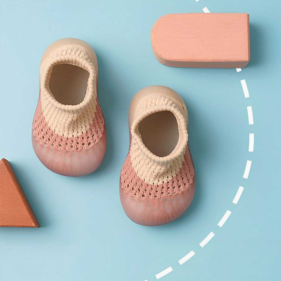 TOETOTS Everyday - Toddlers Non-slip Sock-Shoes - AVBL MRKT (8)