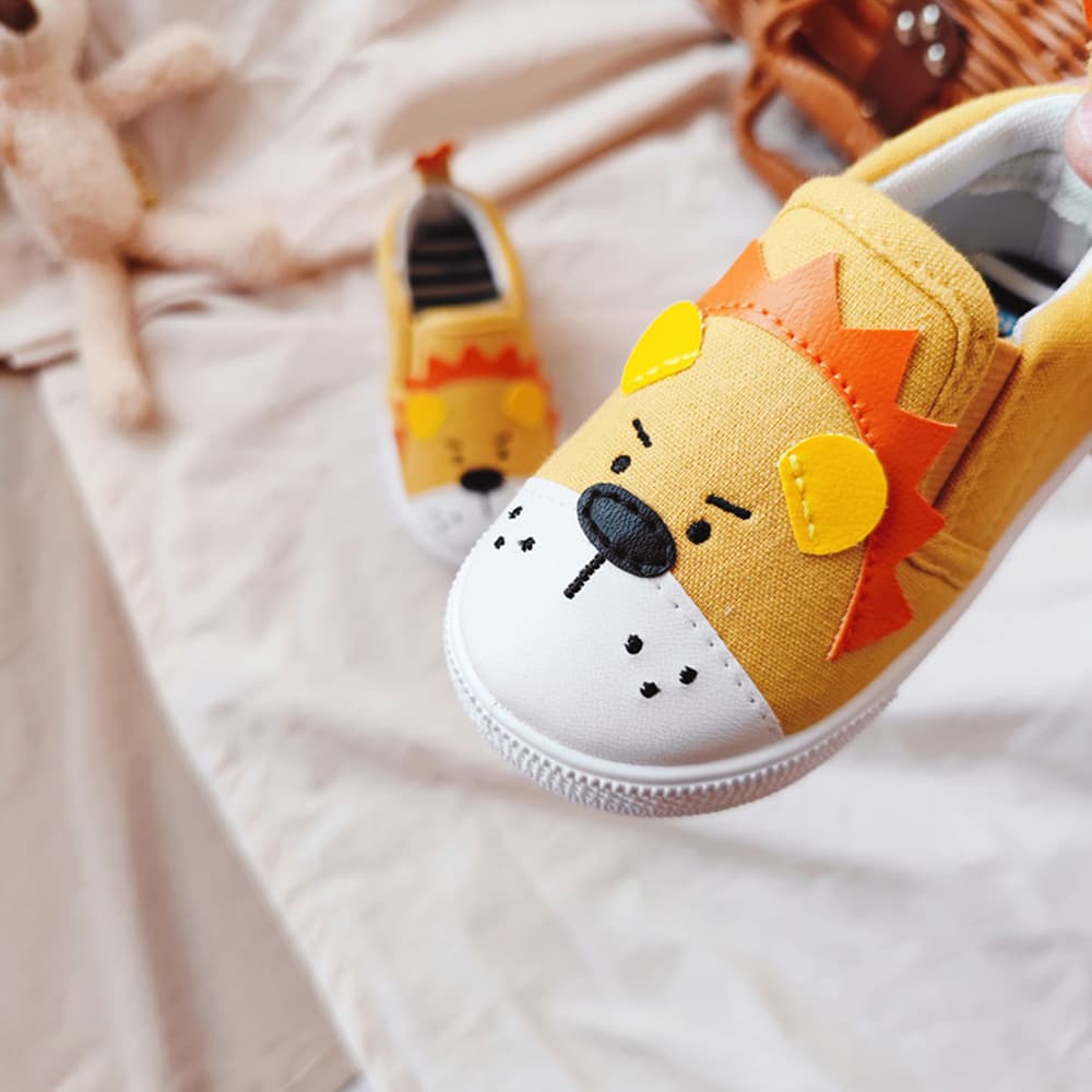 TOETOTS Leona - Slip-On Sneakers - AVBL MRKT (12)