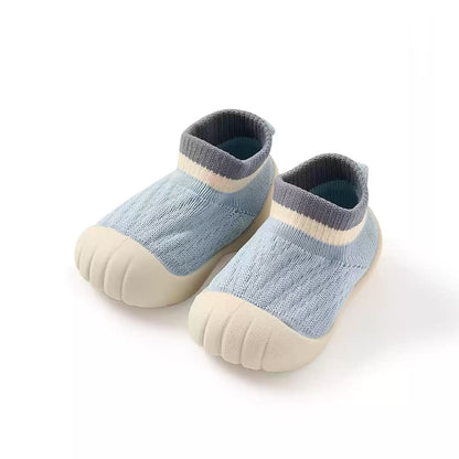 TOETOTS Ollie - Toddlers Non-slip Sock-Shoes - AVBL MRKT (2)