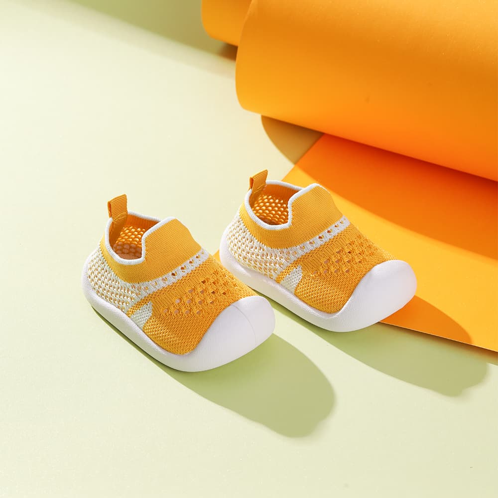 TOETOTS Royal - Toddlers Non-slip Sock-Shoes - AVBL MRKT (5)