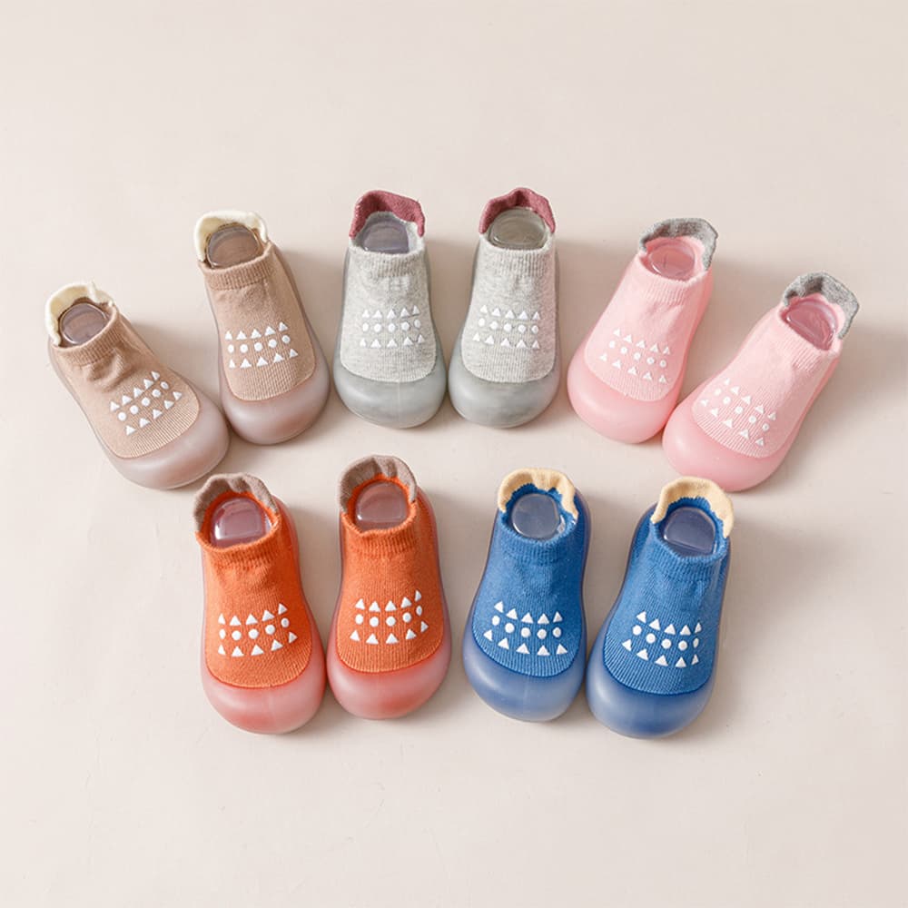 TOETOTS ShapeHop - Toddlers Non-slip Sock-Shoes - AVBL MRKT (7)