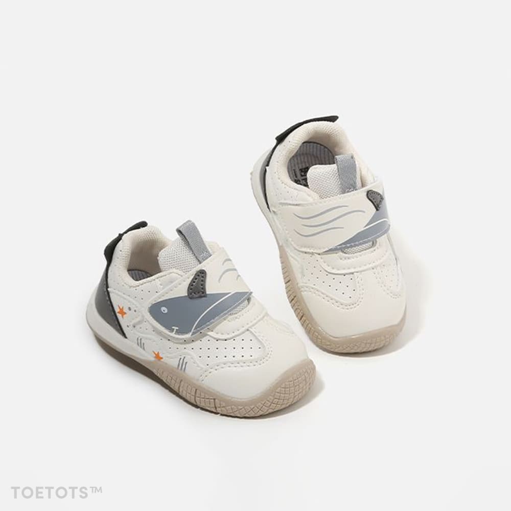 TOETOTS SharkSteps - Kid Sneaker - AVBL MRKT (13)