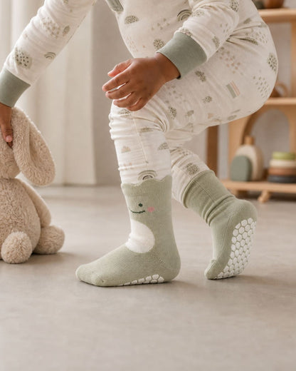 TOETOTS SoftNest – Toddler Grip Socks - AVBL MRKT (10)