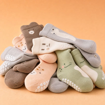 TOETOTS SoftNest – Toddler Grip Socks - AVBL MRKT (2)