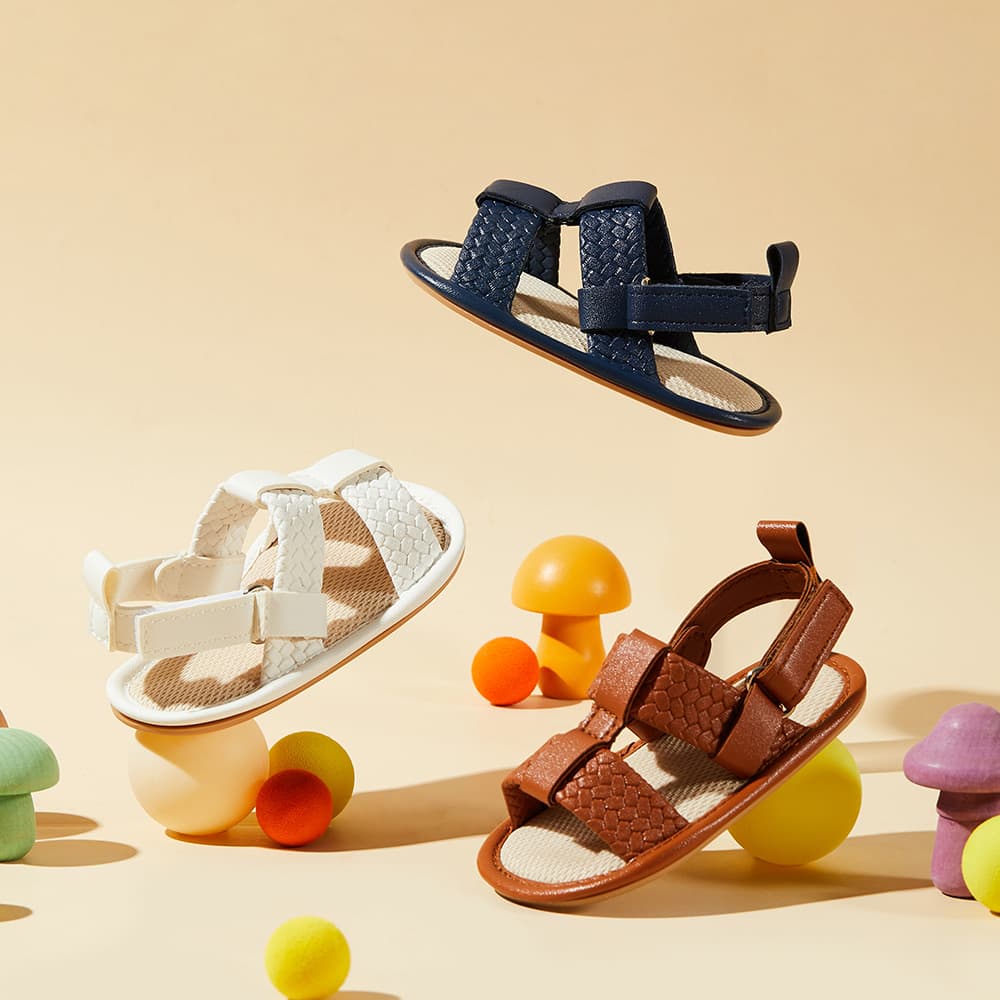 TOETOTS TinyMoc - Toddler Sandals - AVBL MRKT (3)