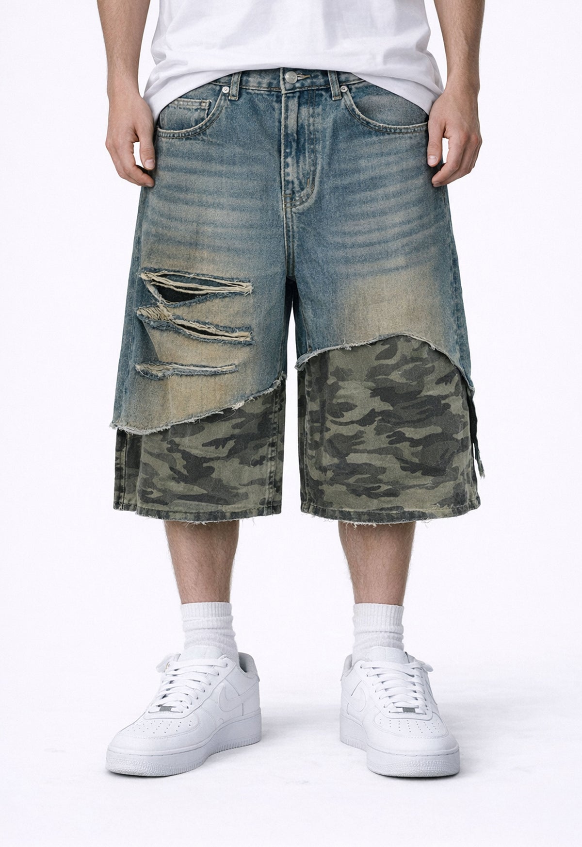 UNDEVELOPED AZUL SCAB CAMO SHORTS - AVBL MRKT (2)