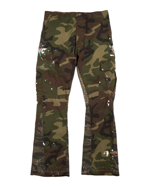 UNDEVELOPED CAMO SPLIT FLARE DENIM - AVBL MRKT (1)