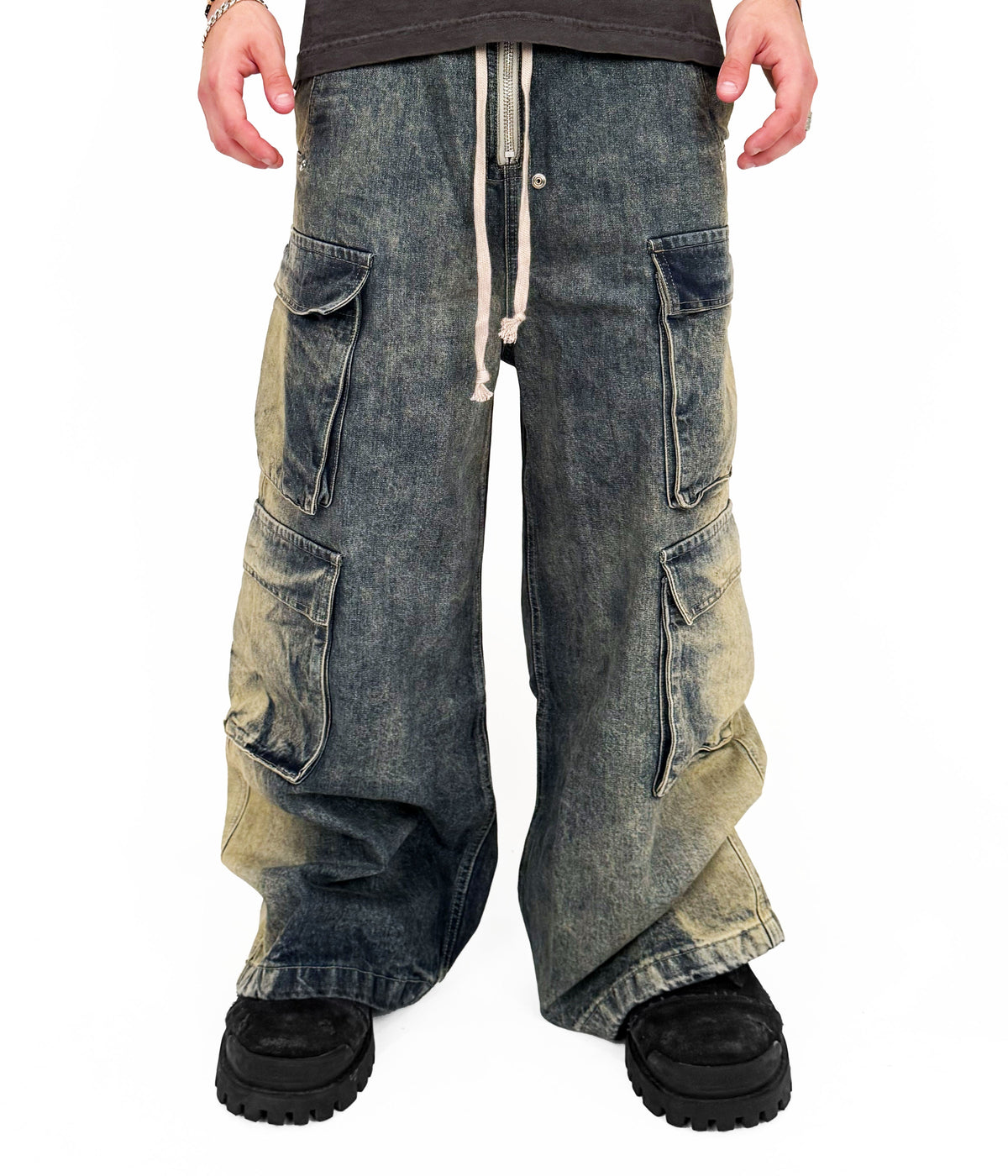 UNDEVELOPED FLOW DENIM CARGO PANTS - AVBL MRKT (2)
