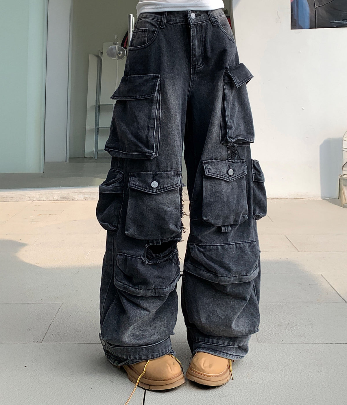 UNDEVELOPED NOIR DISTRESSED CARGO DENIM - AVBL MRKT (3)