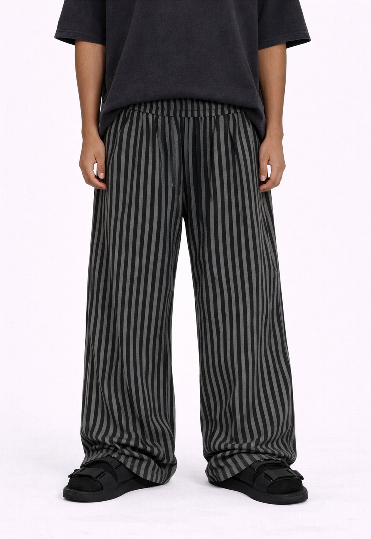 UNDEVELOPED NOIR STRIPED LOUNGE PANTS - AVBL MRKT (2)