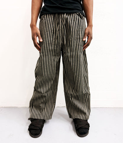 UNDEVELOPED NOIR STRIPED LOUNGE PANTS (UNISEX) - AVBL MRKT (2)
