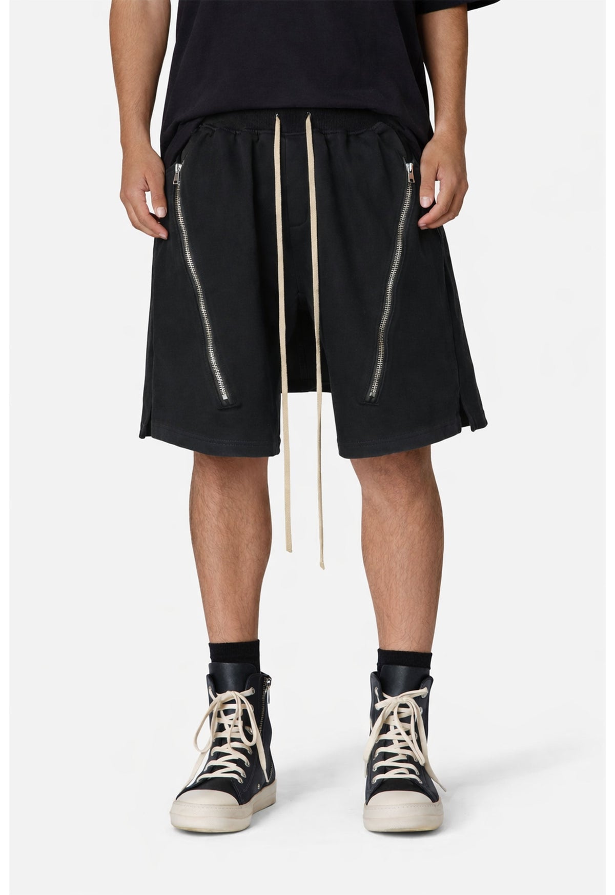 UNDEVELOPED NOIR ZIP DRAWSTRING CARGO SHORTS - AVBL MRKT (2)