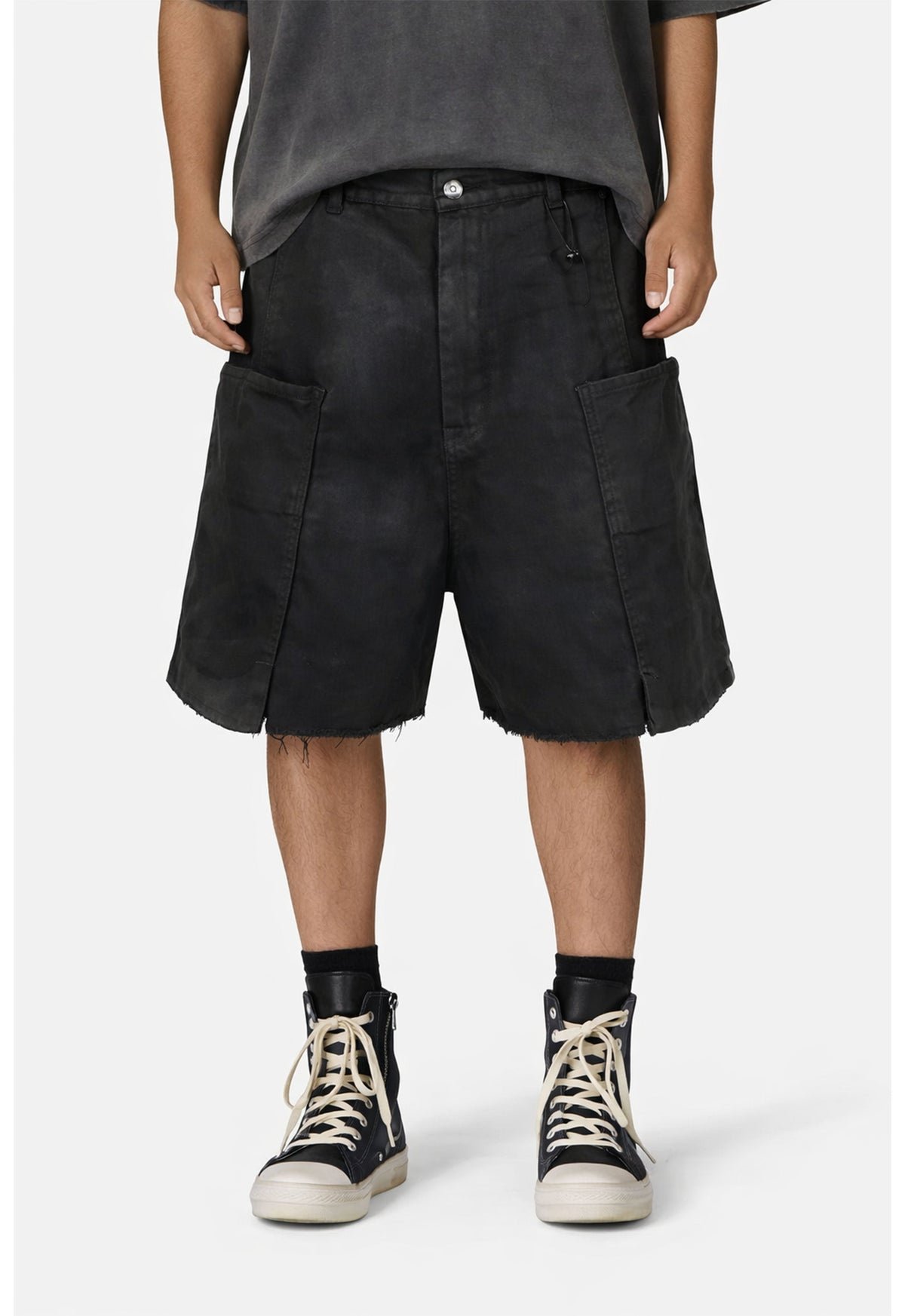 UNDEVELOPED WAXED CARGO SHORTS - AVBL MRKT (2)