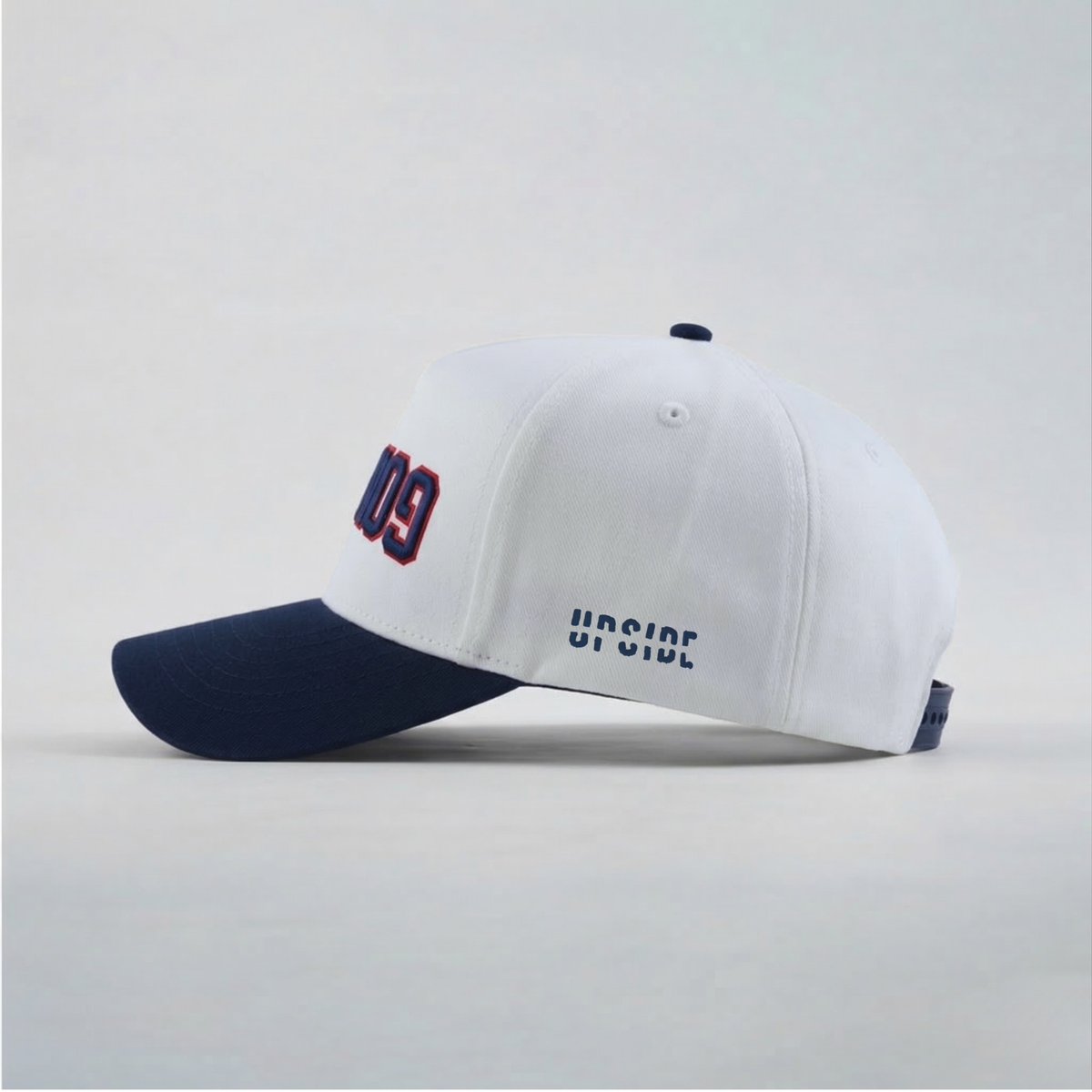 UPSIDE Gonzaga Bulldogs Hat - AVBL MRKT (3)