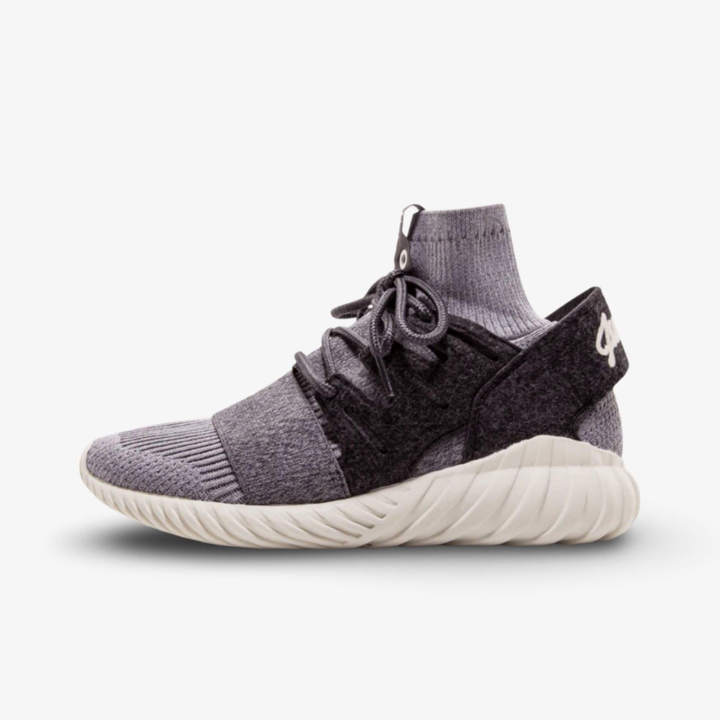 adidas Tubular Doom PK x Kith x Ronnie Fieg 'Just Us' (2016) [AQ3913] Athletic Casual Fashion Running Sports Sneakers in Medium Grey / Dark Grey / Cloud White for Unisex Adult Mens - AVBL MRKT (2)