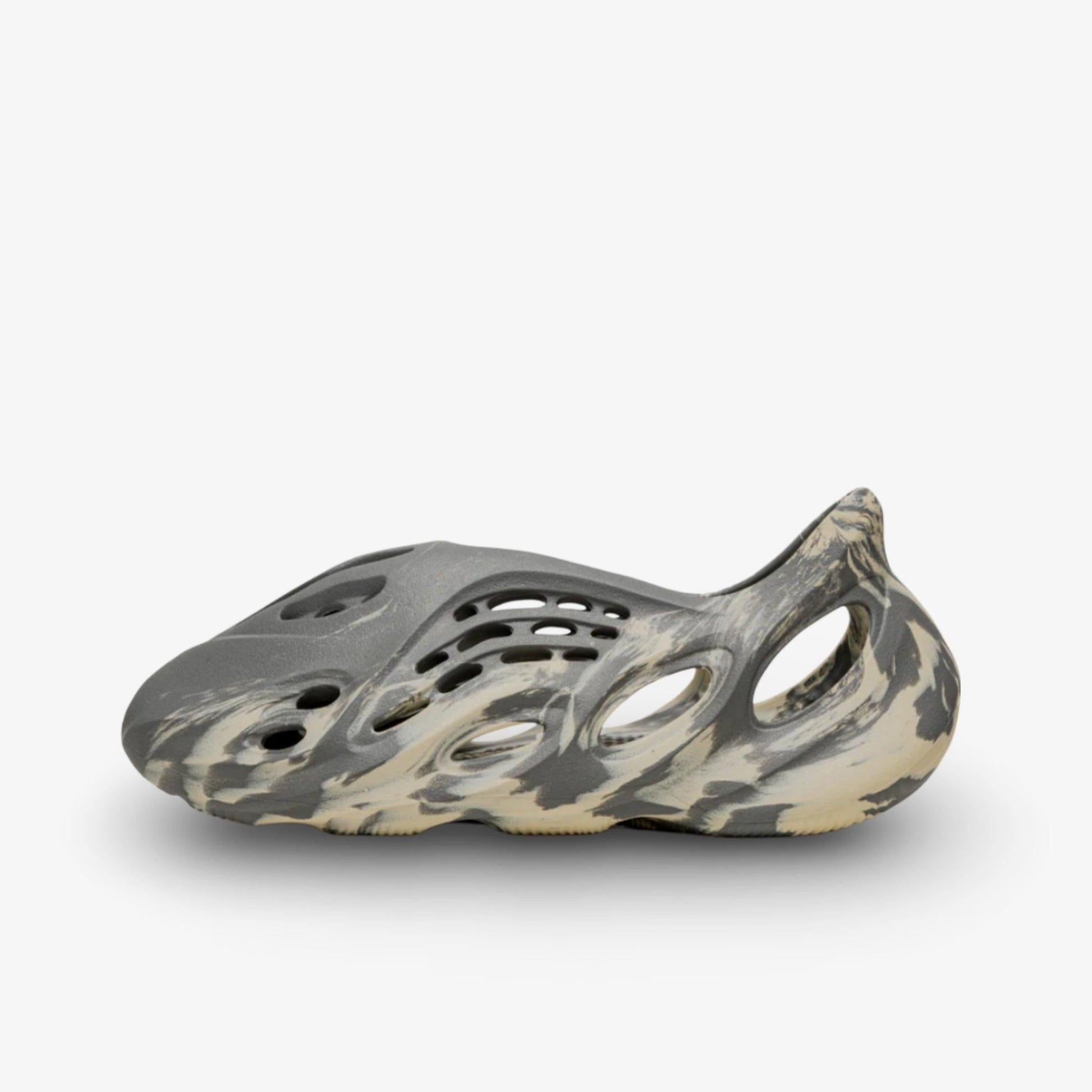 adidas Yeezy Foam Runner 'MX Moon Grey' (2021) [GV7904] Athletic Casual Fashion Clogs Sneakers for Unisex Adult Mens - AVBL MRKT (2)