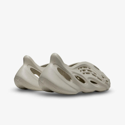 adidas Yeezy Foam Runner 'Sand' (2021) [FY4567] Athletic Casual Fashion Clogs Sneakers for Unisex Adult Mens - AVBL MRKT (4)