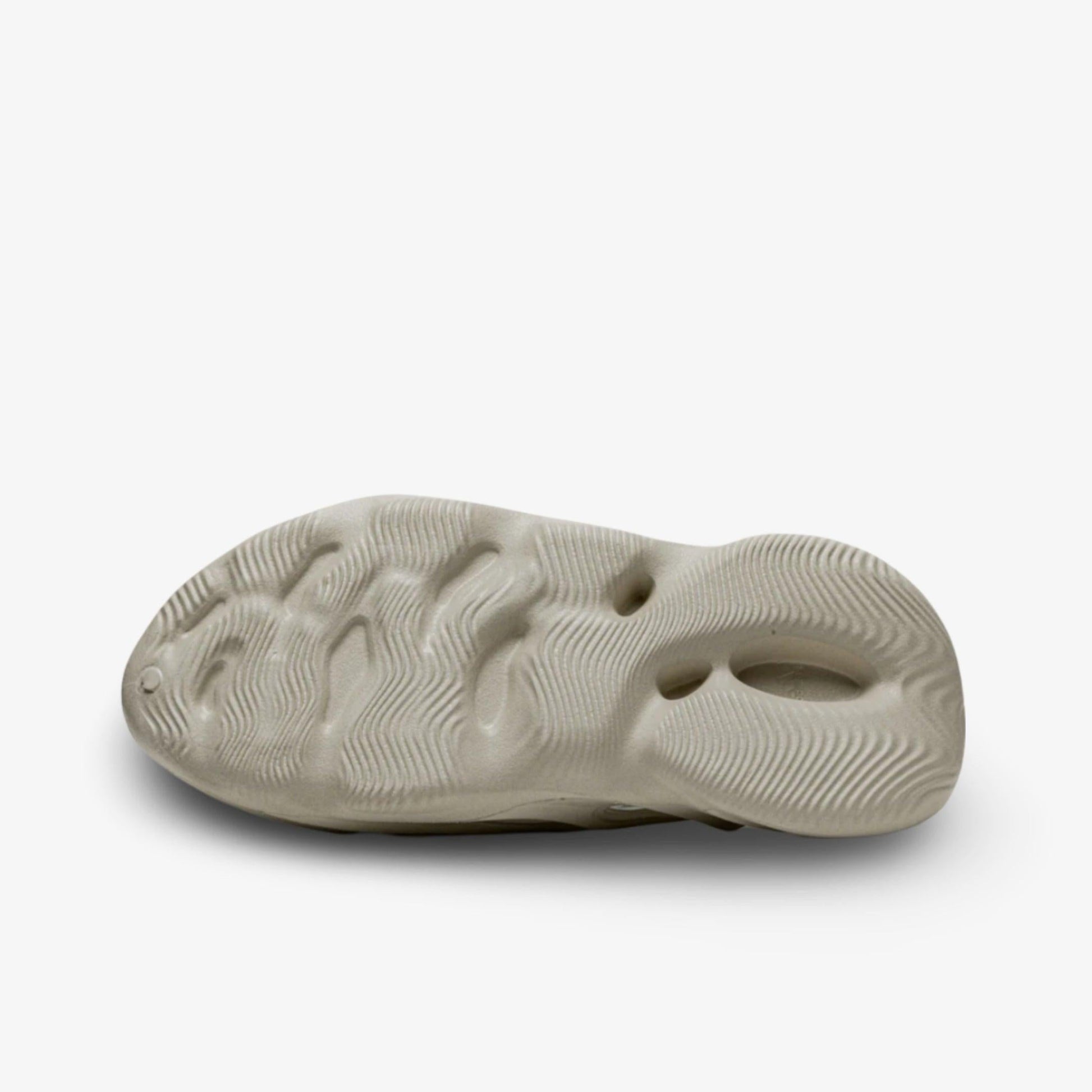 adidas Yeezy Foam Runner 'Sand' (2021) [FY4567] Athletic Casual Fashion Clogs Sneakers for Unisex Adult Mens - AVBL MRKT (5)